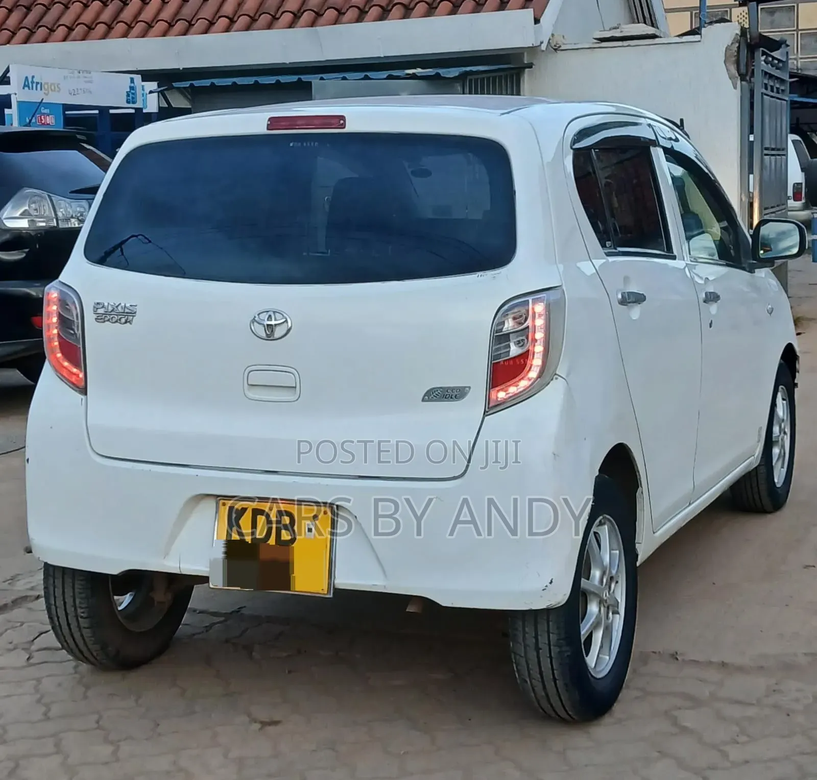 Suzuki Alto 2013 White