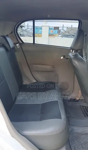 Suzuki Alto 2013 White