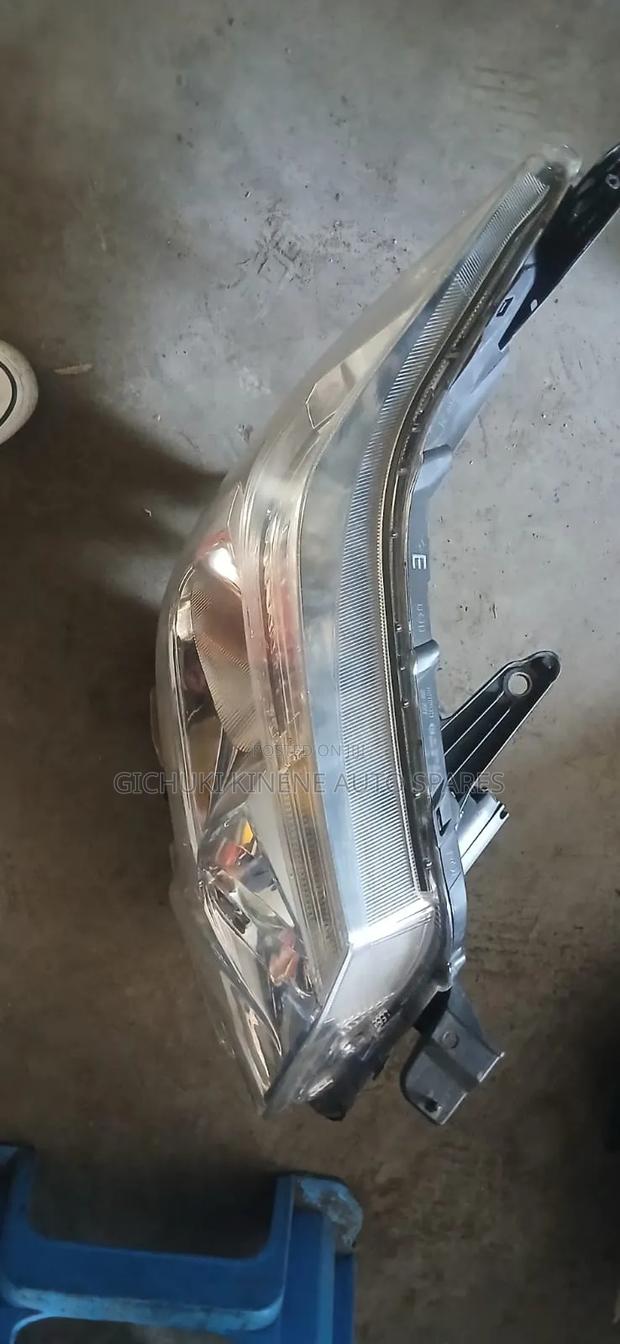 Headlight E Squire - thumbnail 2