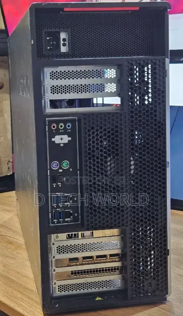 Desktop Computer Lenovo ThinkStation P920 32GB Intel Xeon SSD 512GB