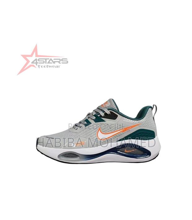 Men’S Sports Shoes - thumbnail 2