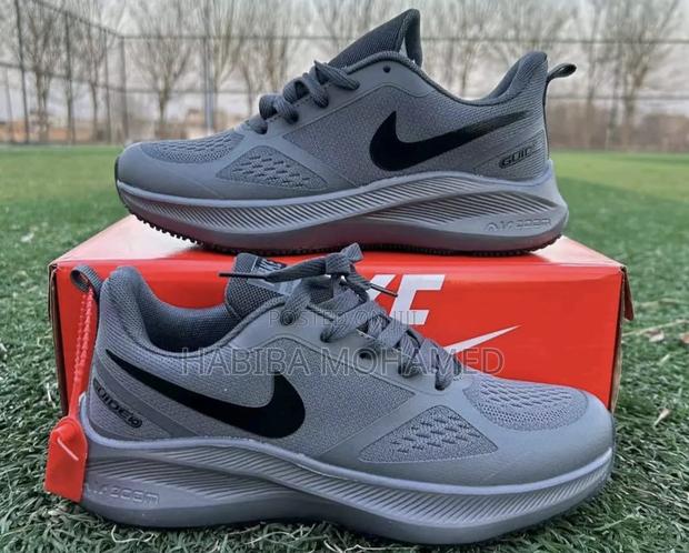 Men’S Sports Shoes
