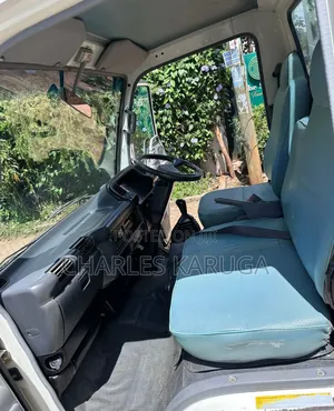 Isuzu NKR Local 2018