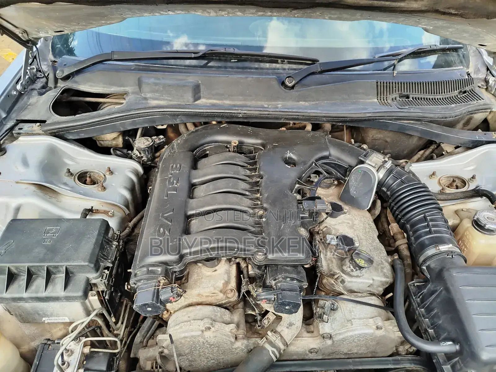 Chrysler 300C Base RWD 2007 Silver