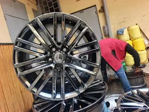 18 Inch Crown Alloy Rims