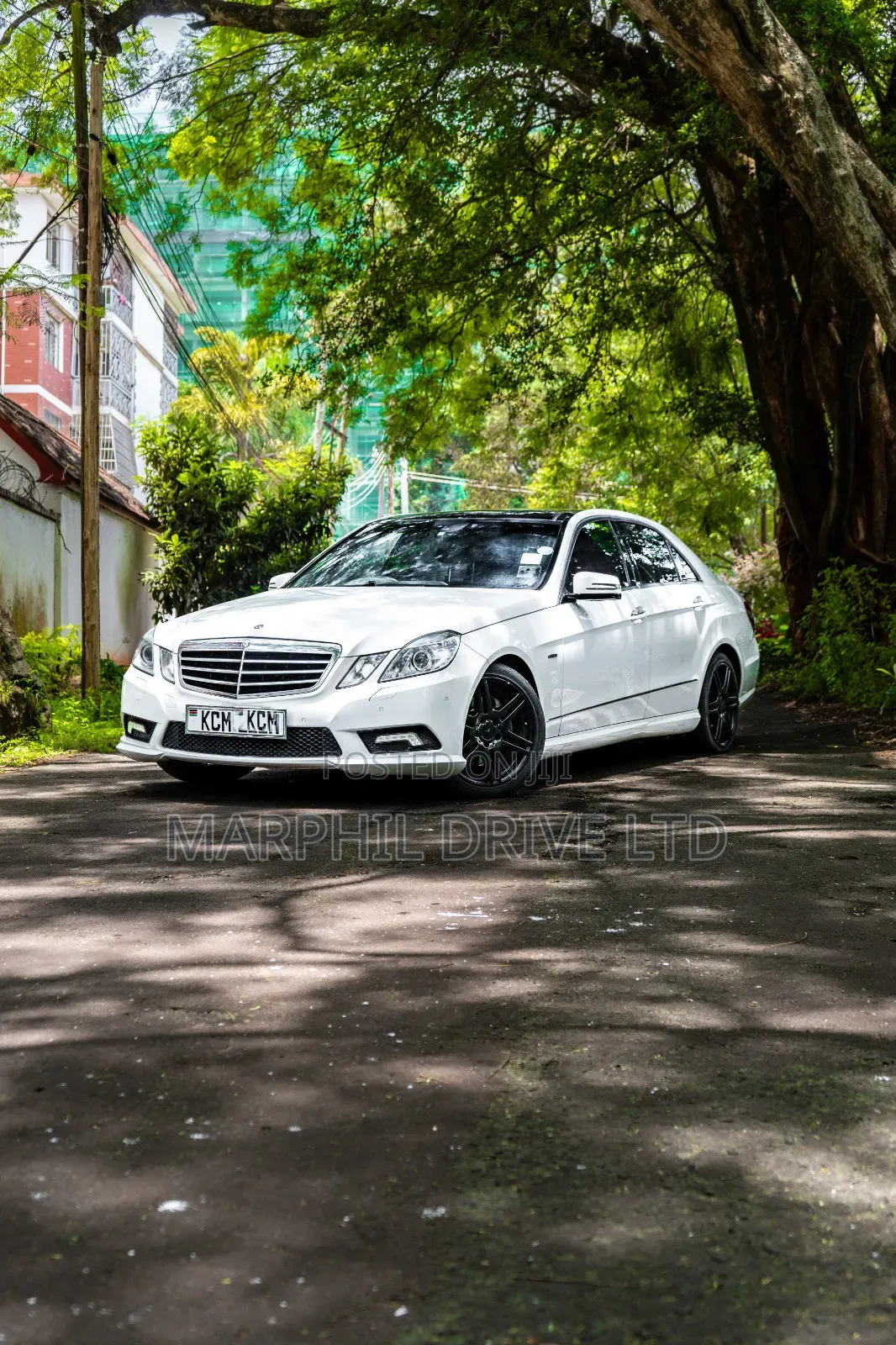 Mercedes-Benz E250 2010 White