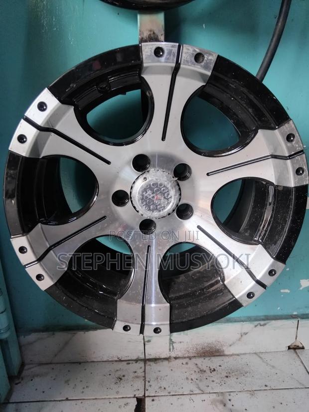Toyota Noah,Voxy, Hilux Revo 15inch Rims - thumbnail 2