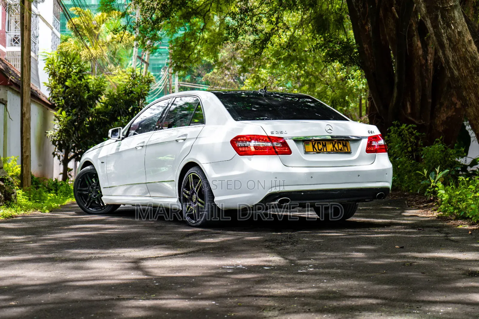 Mercedes-Benz E250 2010 White