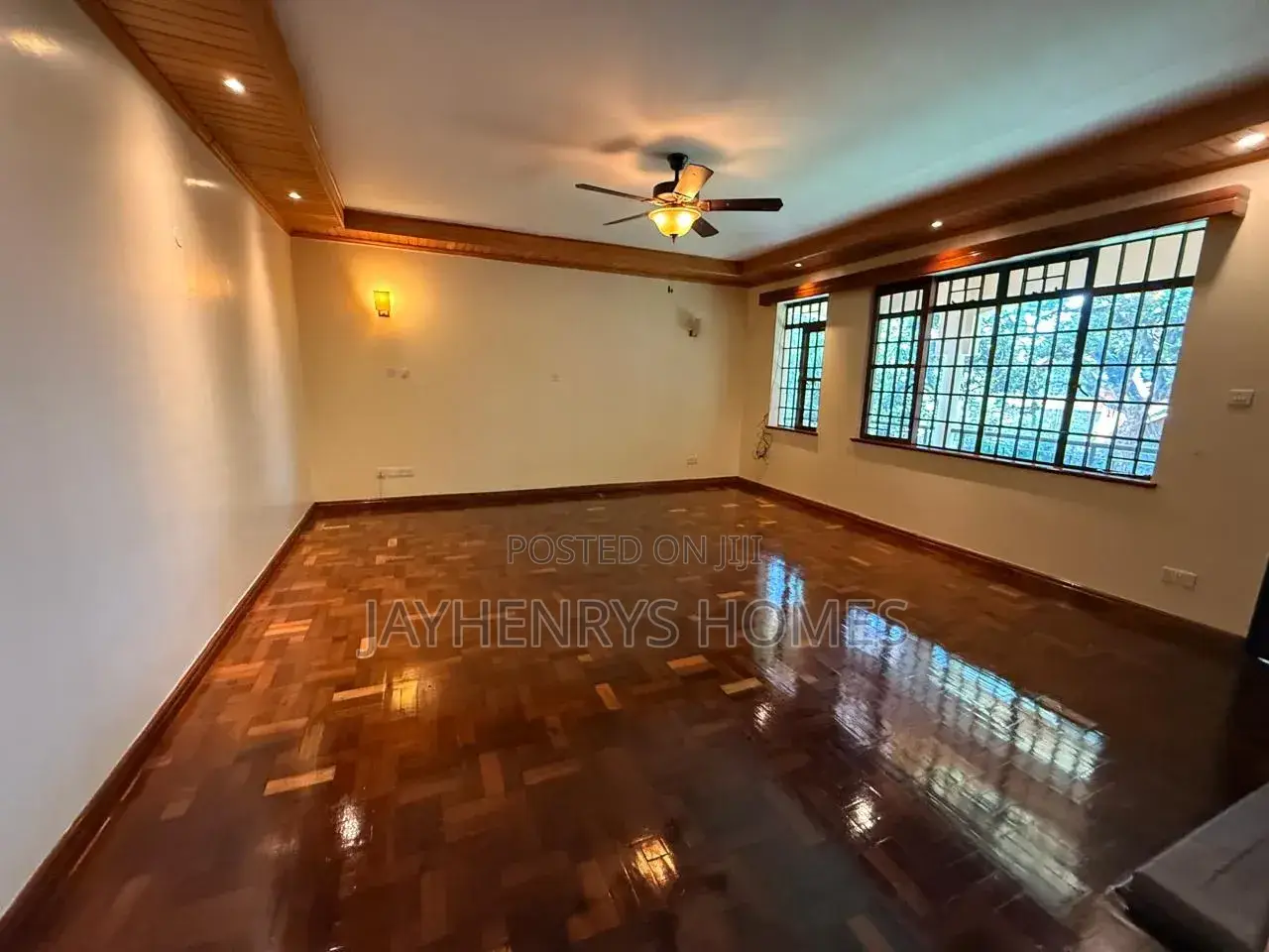 6bdrm House in Nyari for sale