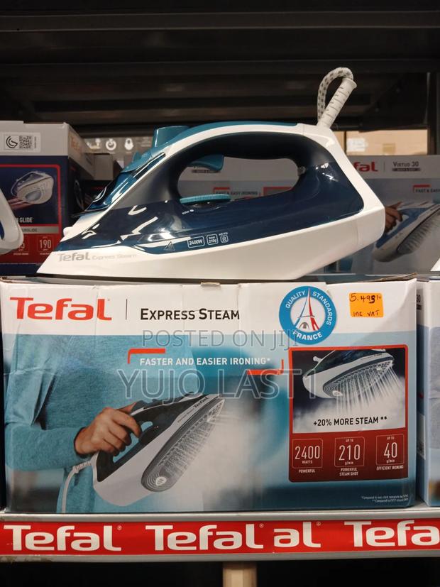 Tefal 2400w Steam Iron Fv2831m0
