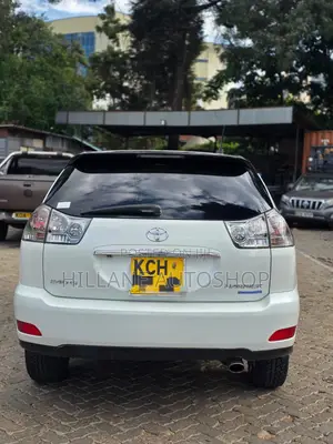 Toyota Harrier 2009 White