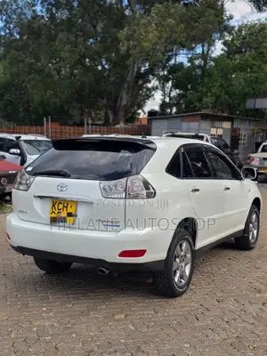 Toyota Harrier 2009 White