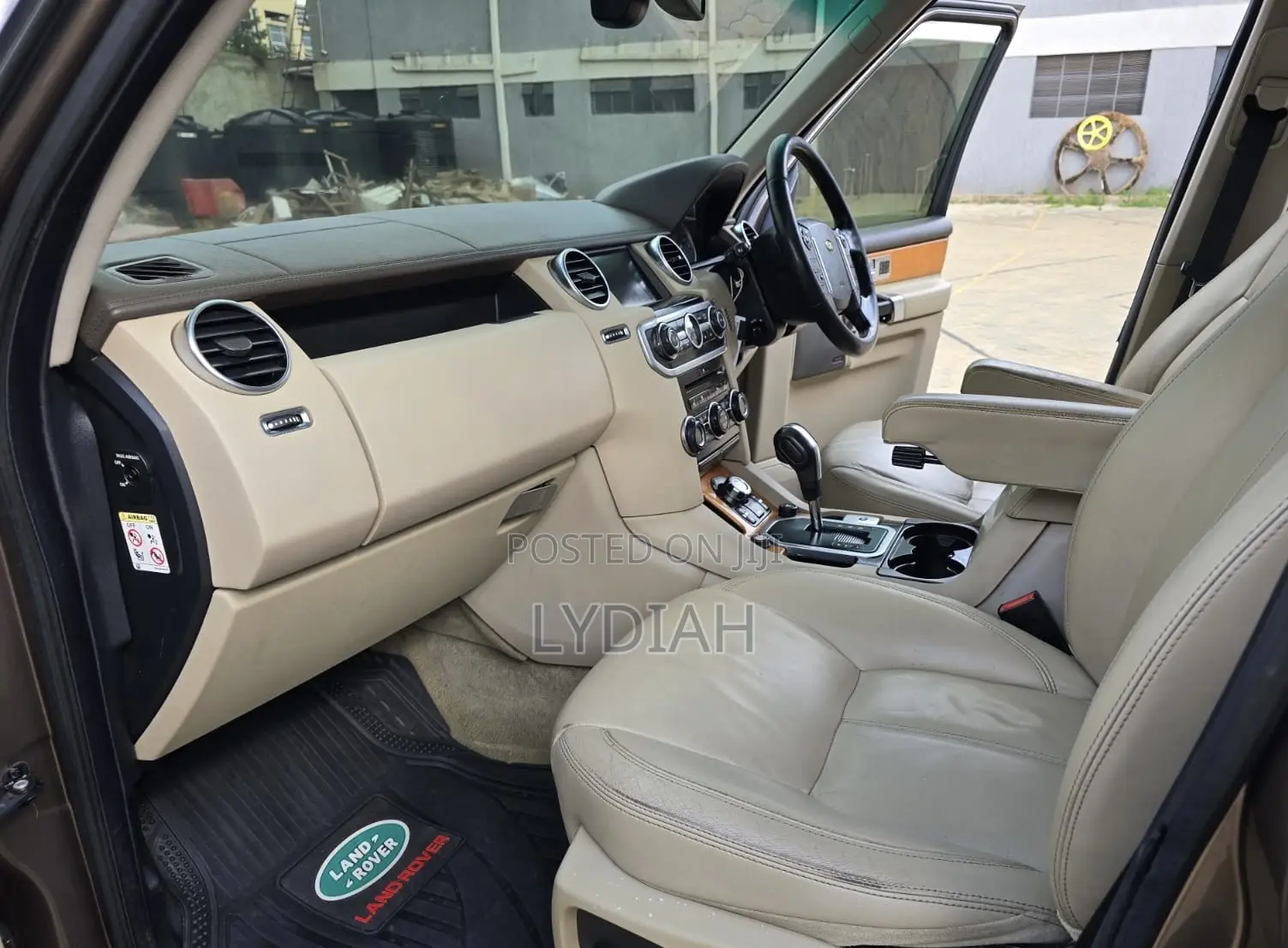 Land Rover Discovery 2010 Brown