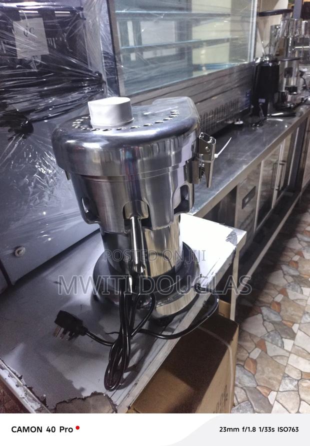 A4000 Commercial Juicer