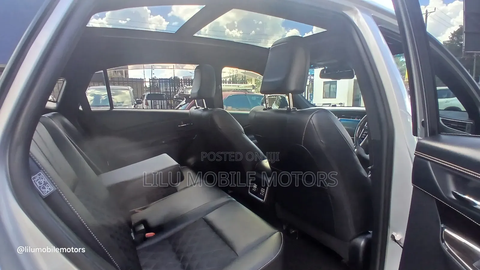 Toyota Harrier 2019 Silver