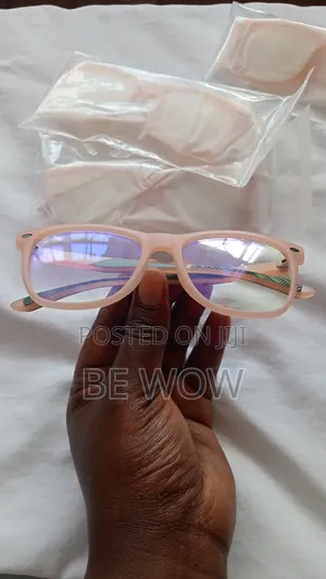 Teenage Eye Wear