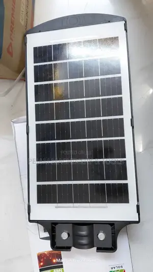 Jsot 100w Solar Street Light a Built-in Solar Panel 1500 Brightness.