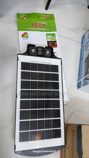 Jsot 100w Solar Street Light a Built-in Solar Panel 1500 Brightness.