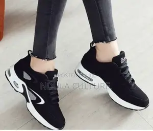 Trendy Cool Fashion Sneakers for Ladies