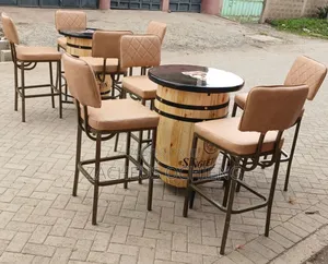 Bar Barrel With 4 Stools