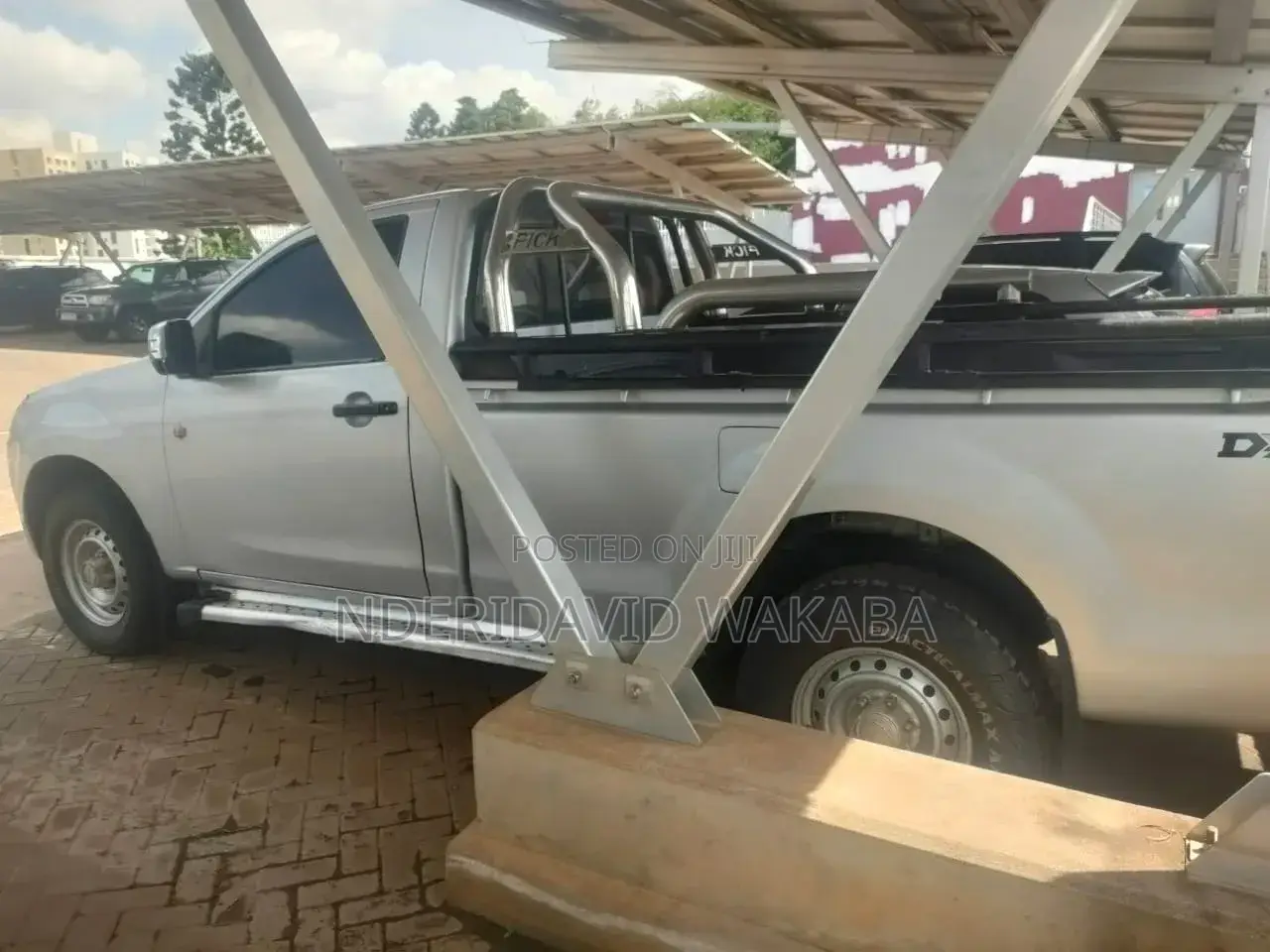 Isuzu D-MAX 2015 Silver