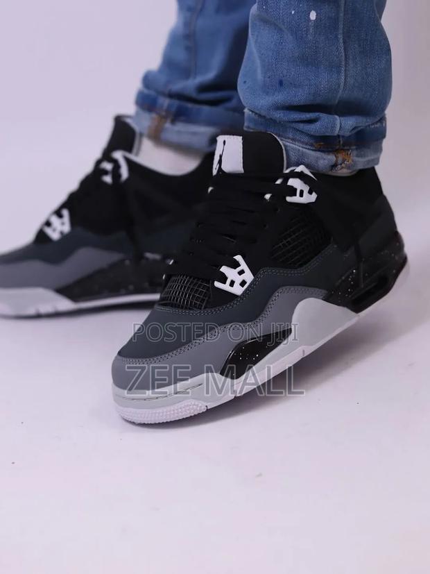 Air Jordan 4 Retro 'Fear Pack'