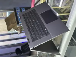 Laptop HP Envy x360 16GB AMD Ryzen 7 SSD 256GB