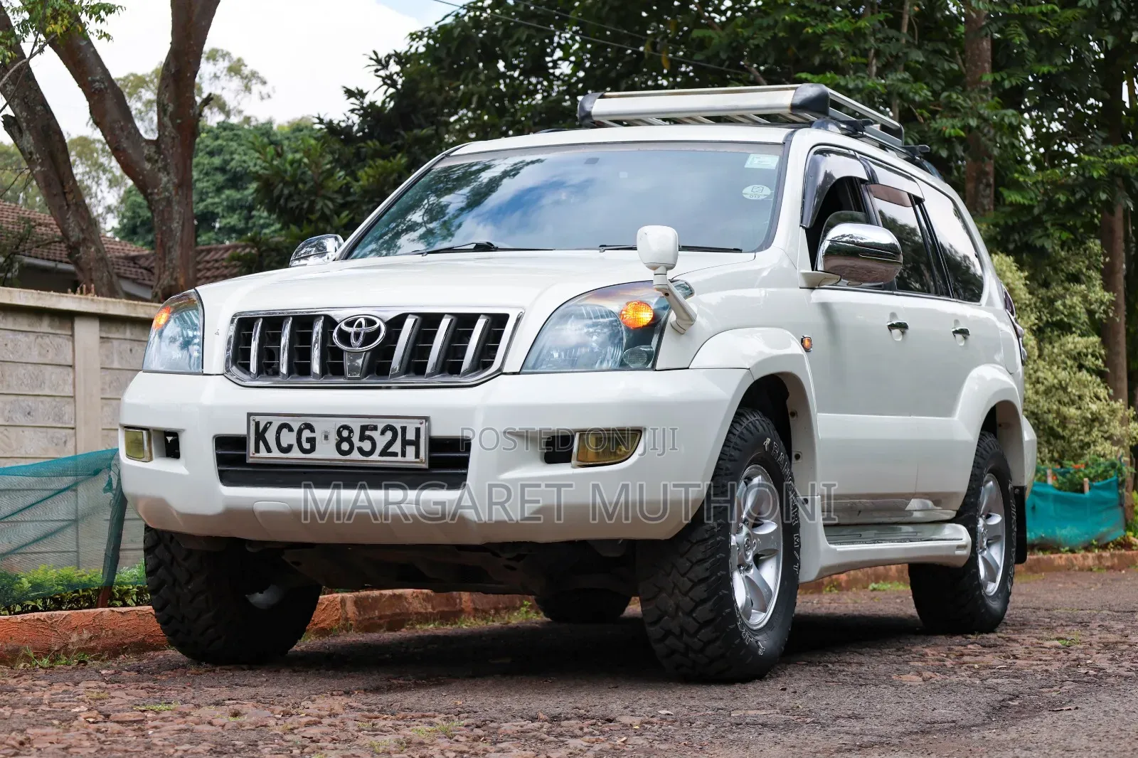 Toyota Land Cruiser Prado 2009 White