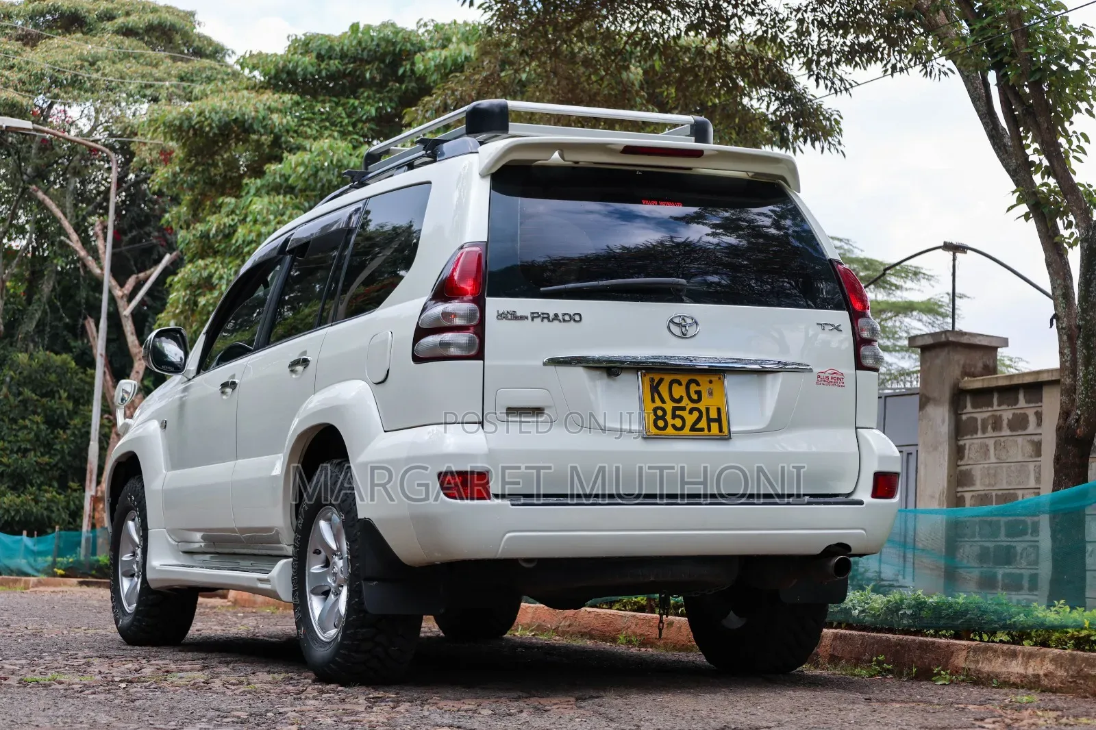 Toyota Land Cruiser Prado 2009 White