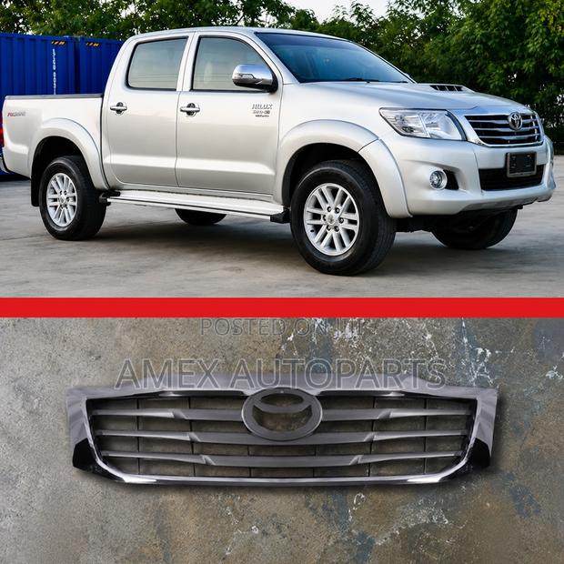 Grille Toyota Hilux Vigo Champ 2012 Onwards Chrome