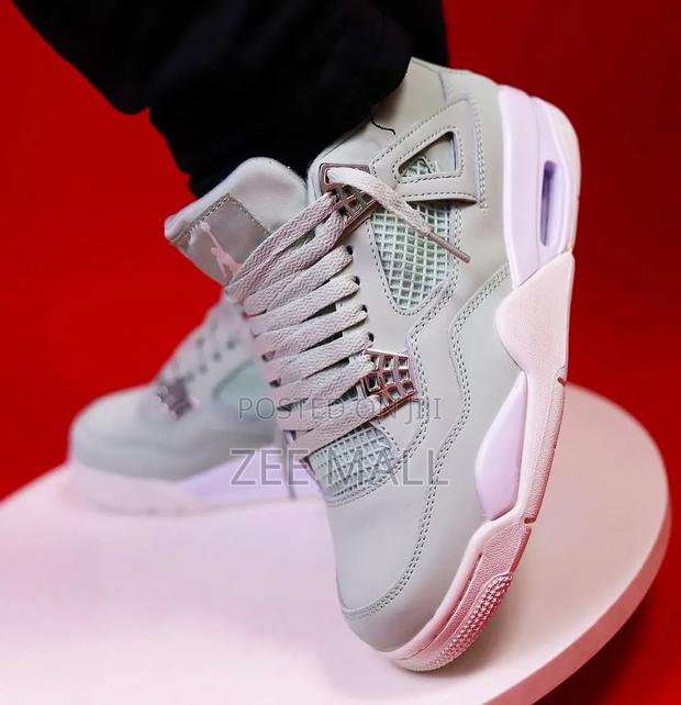 Jordan 4 Retro Seafoam Sail (W)