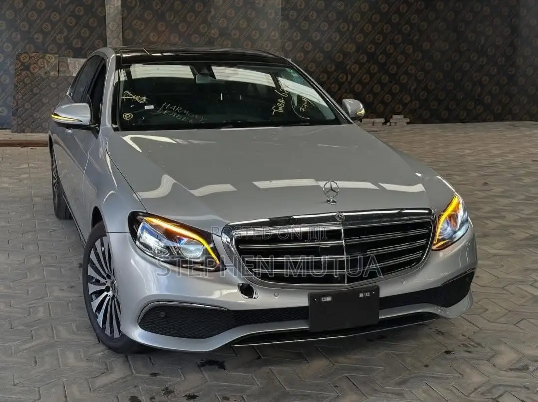 Mercedes-Benz E400 2018 Silver