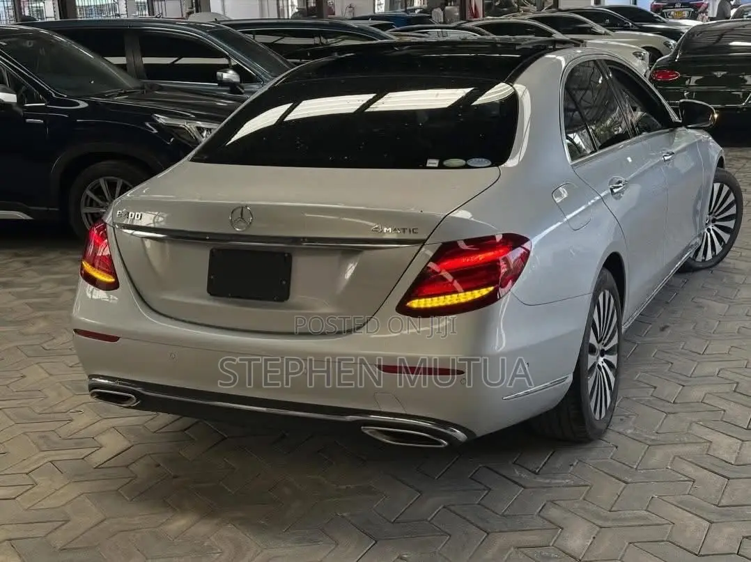 Mercedes-Benz E400 2018 Silver