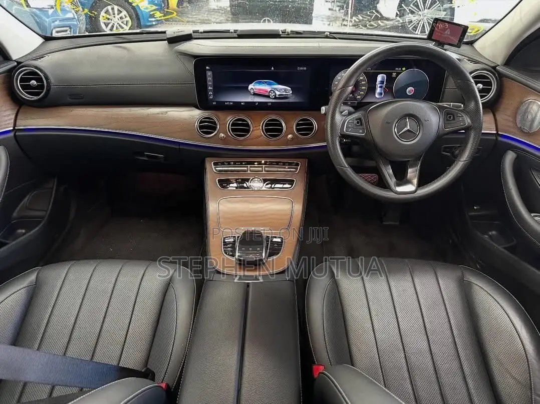 Mercedes-Benz E400 2018 Silver