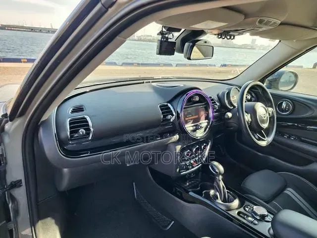 Mini Cooper 2019 Gray