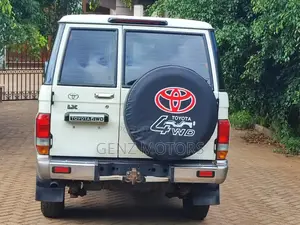 Toyota Landcruiser