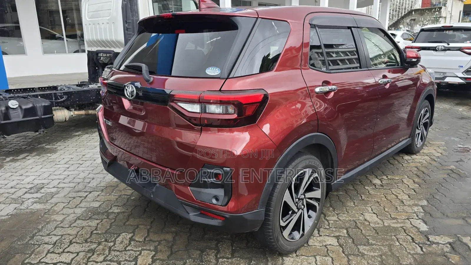 Toyota Raize 1.0 AWD 2021 Burgundy
