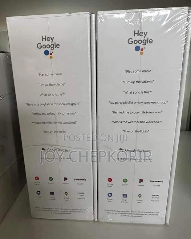 Google Nest Audio Smart Speaker-Voice Assistant - thumbnail 2