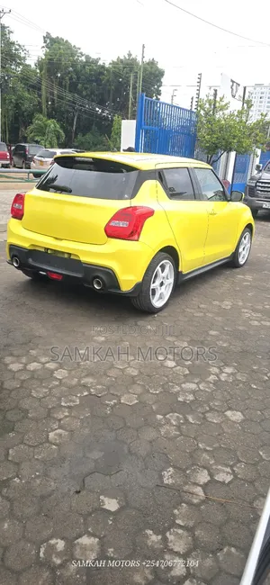 Suzuki Swift 2019 Yellow