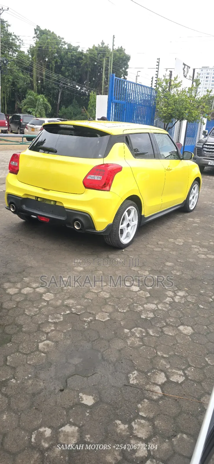 Suzuki Swift 2019 Yellow