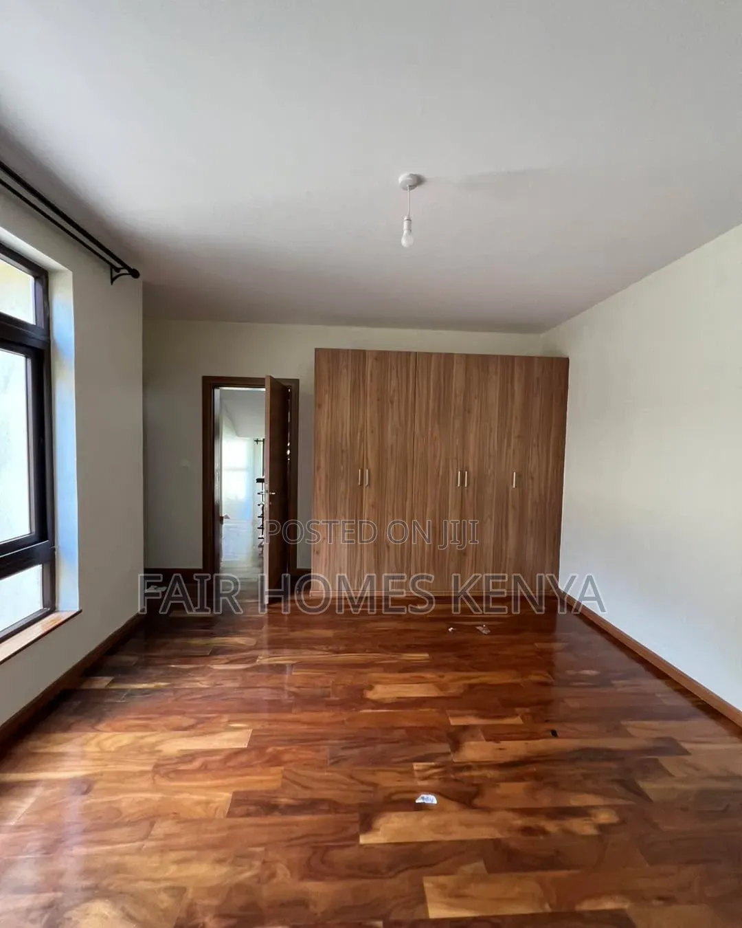 5bdrm Townhouse / Terrace in Chalbi Drive, Muthangari for rent