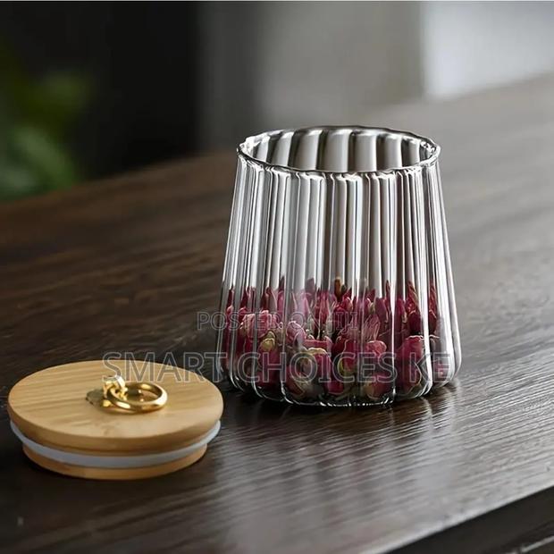 Glass Storage Jar With Bamboo Lid - thumbnail 4