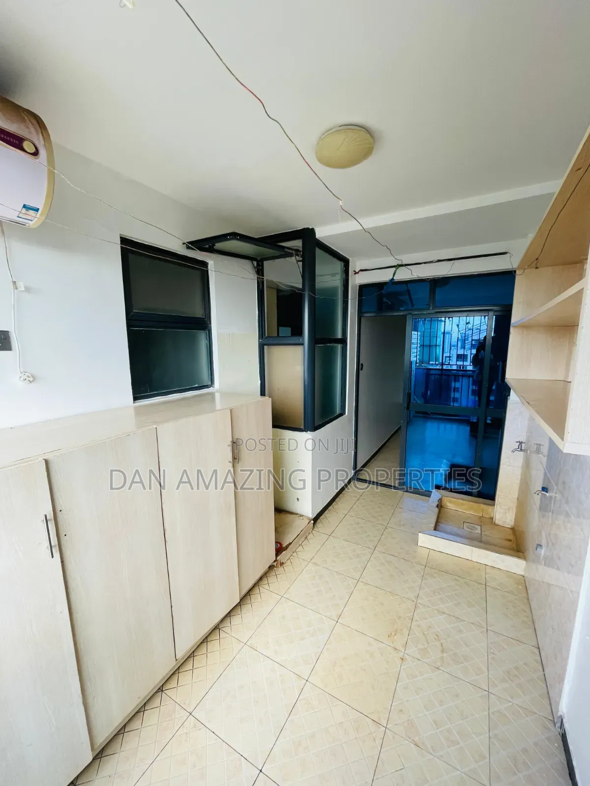 3bdrm Apartment in Valley Arcade Plus for rent