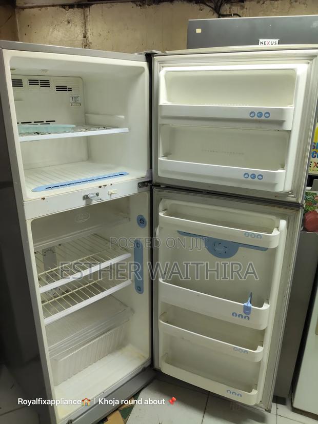 Purw Silver Very Neat and Affordable Lg Double Doors Fridge - thumbnail 3