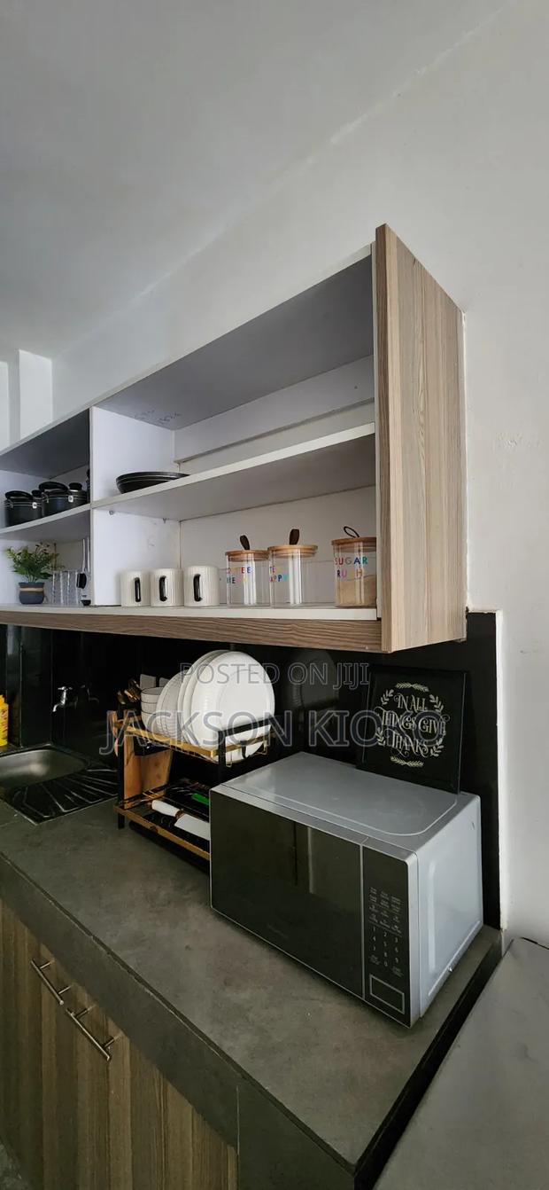 Cozy 1 Bedroom Airbnb in Roysambu - thumbnail 4