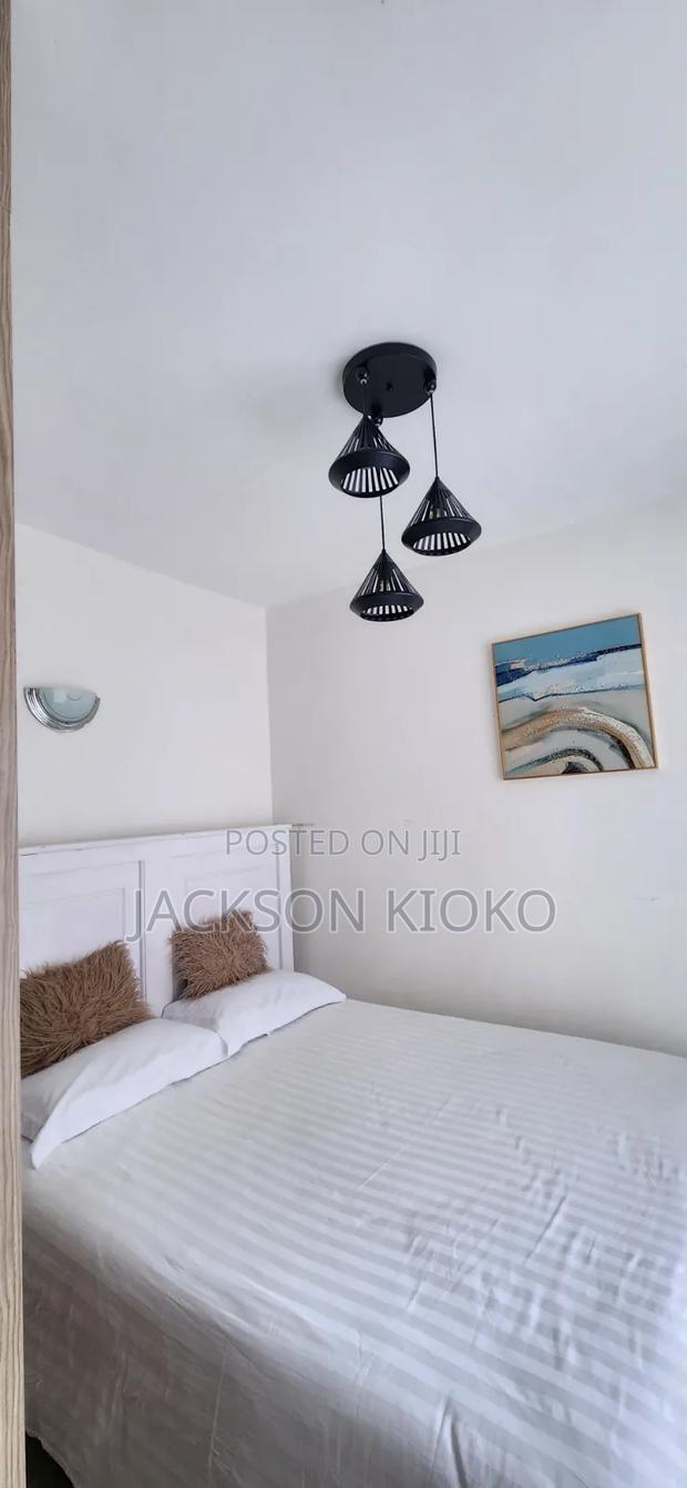 Cozy 1 Bedroom Airbnb in Roysambu - thumbnail 6
