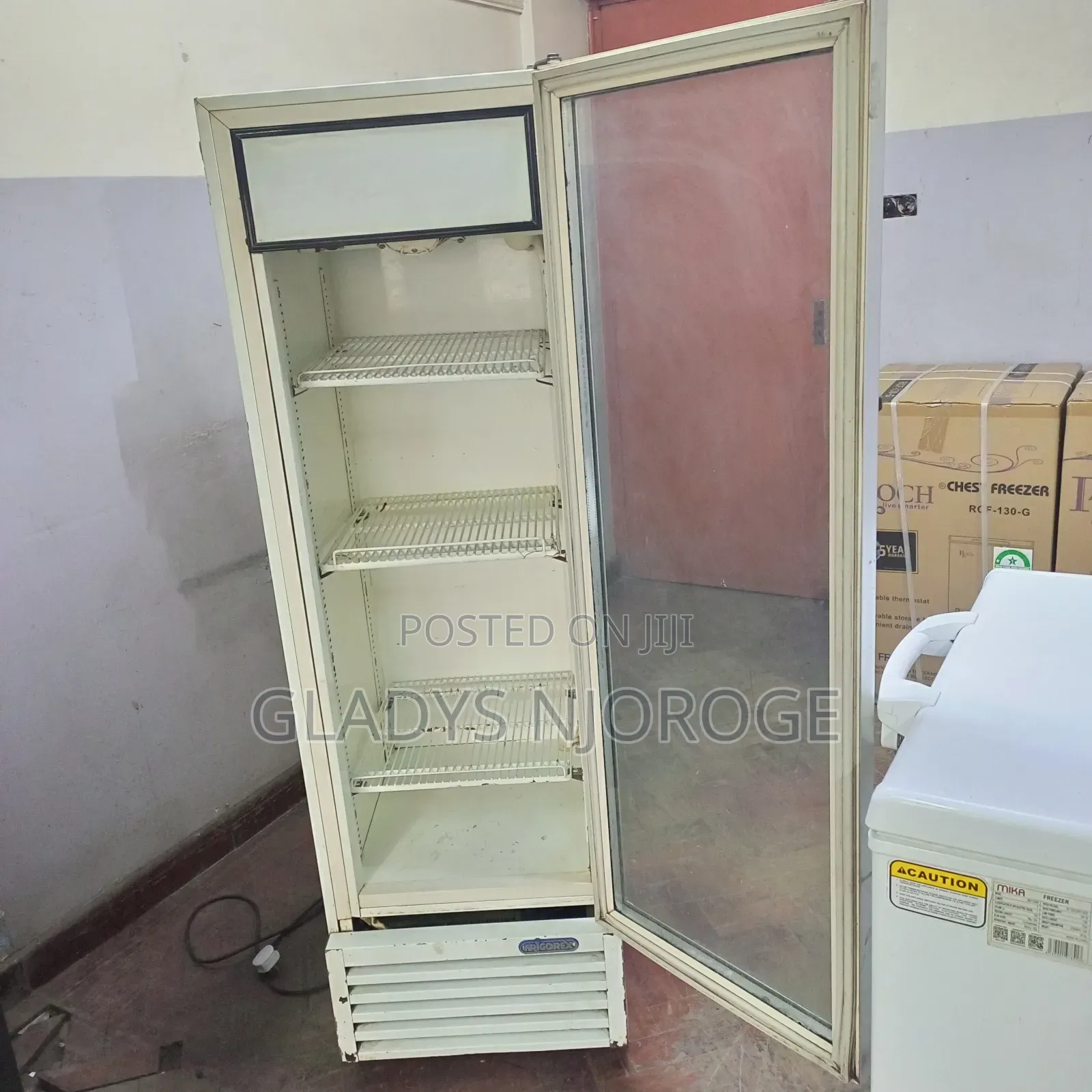 White Display Fridge (300)