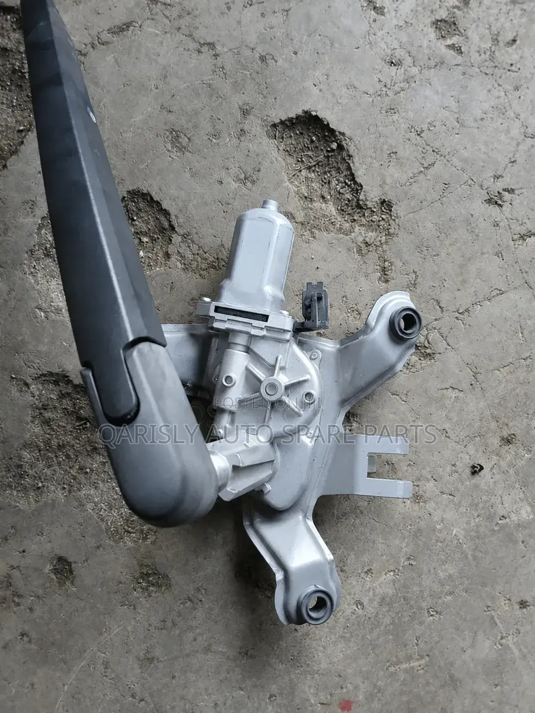 Rear Windscreen Wiper Motor Premio