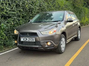 Mitsubishi RVR 2.0 2011 Gray