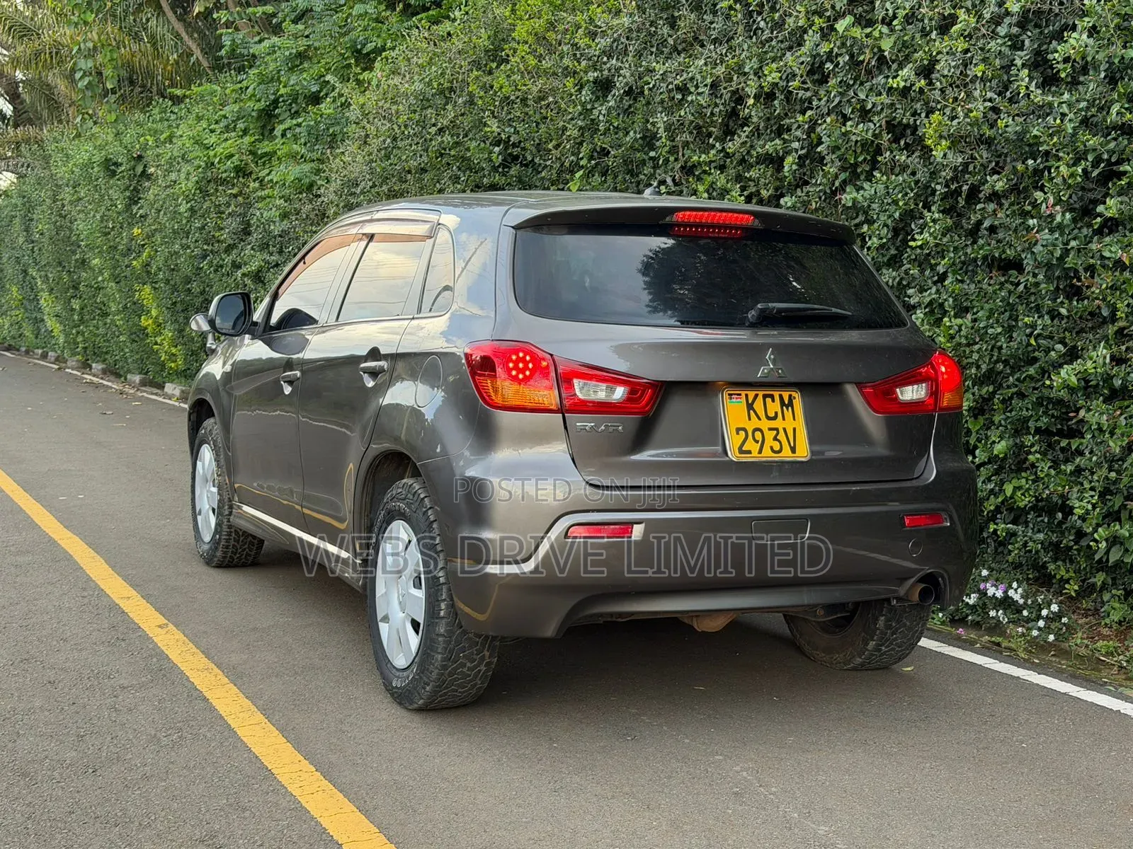 Mitsubishi RVR 2.0 2011 Gray